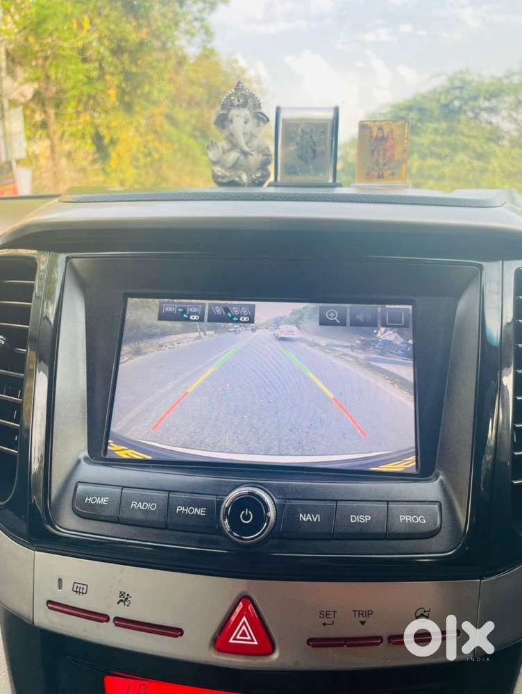 Mahindra Xuv300 W8, 2020, Petrol