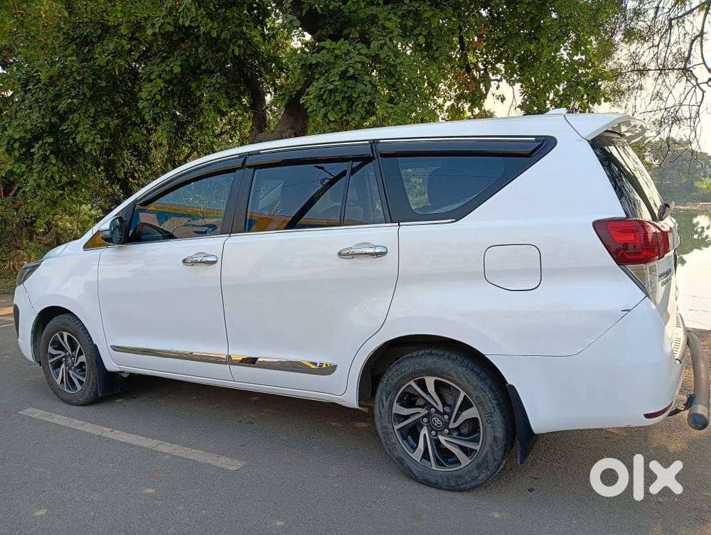 Toyota Innova Crysta 2.4 G Mt 7 Str, 2021, Diesel