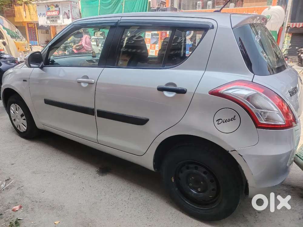 Maruti Suzuki Swift Vdi Excellent Condition Silver Colour