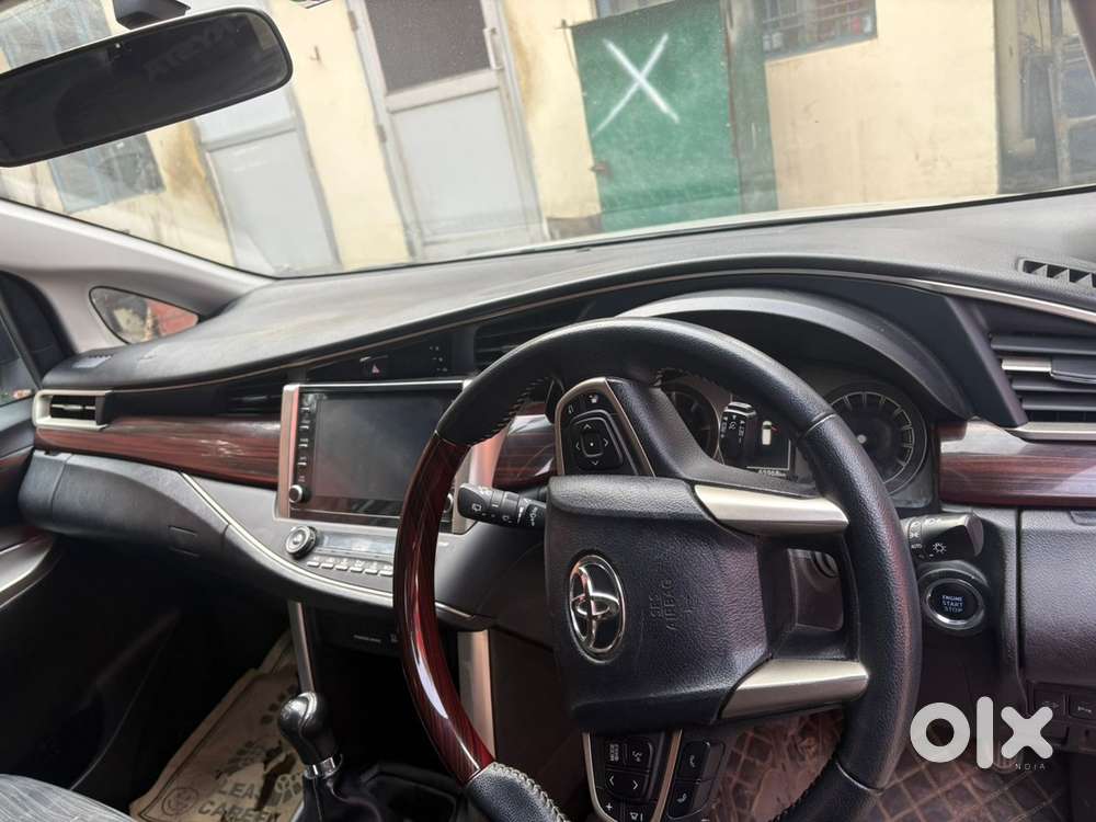 Toyota Innova Crysta 2022 With 75000 Km Driven