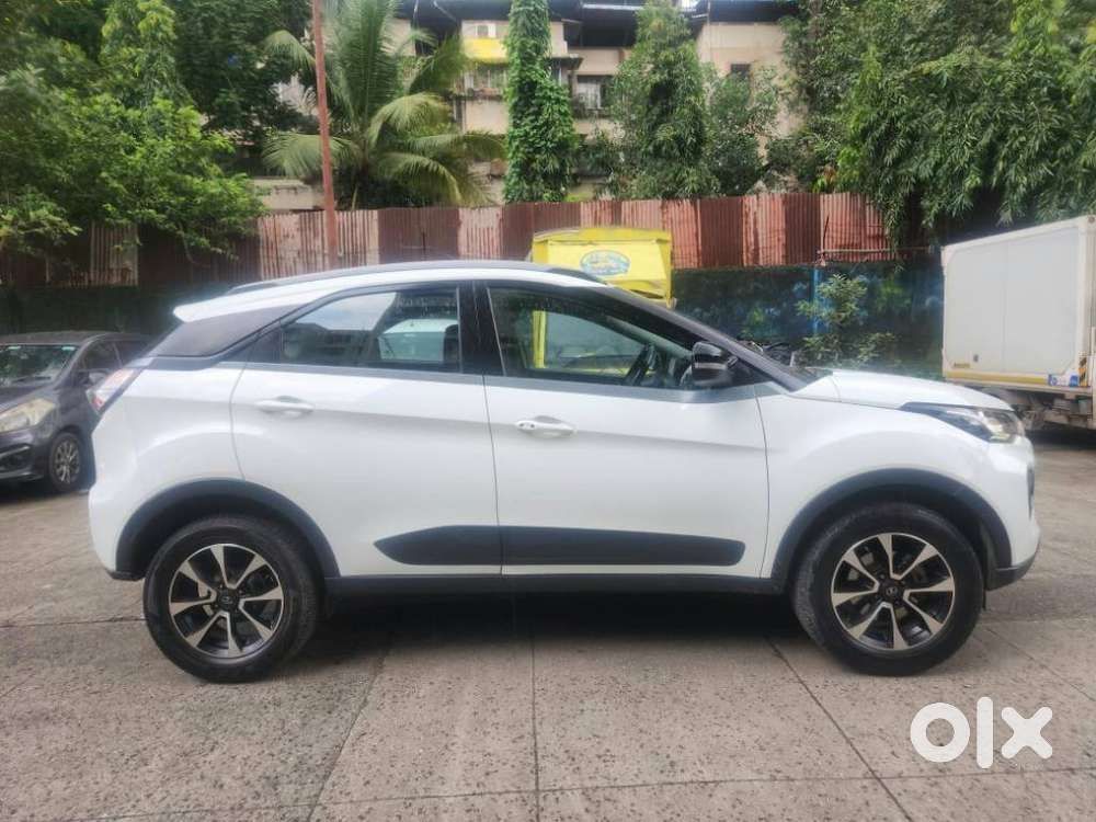 Tata Nexon 1.2 Revotron Xza Plus (o) Amt, 2021, Petrol