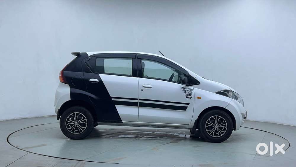 Datsun Redigo T Option, 2017, Petrol