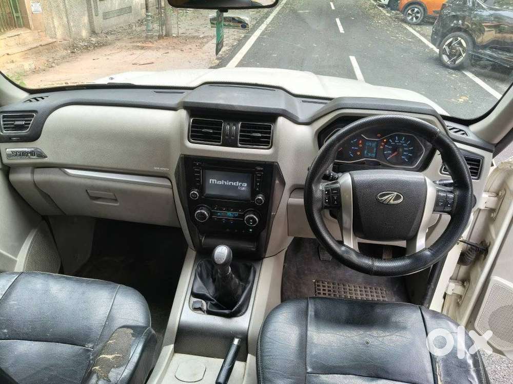 Mahindra Scorpio S10, 2017, Diesel