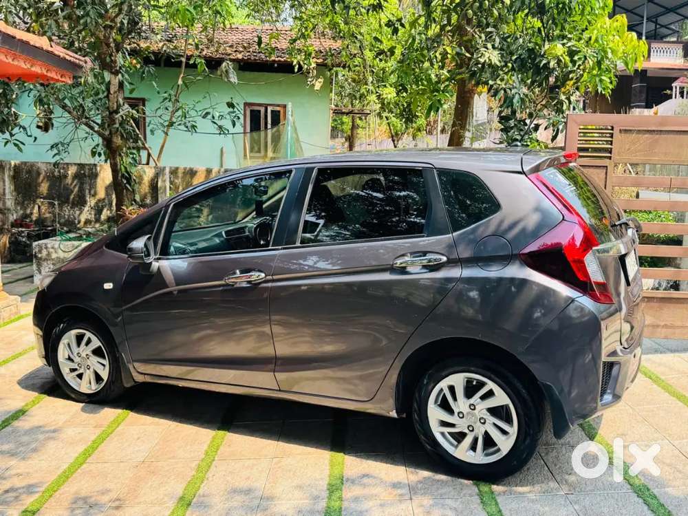 Honda Jazz 2019 Diesel Well Maintained