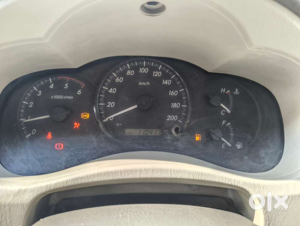 Toyota Innova 2.5 G (diesel) 8 Seater, 2012, Diesel
