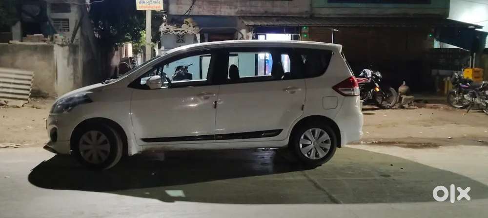 Maruti Suzuki Ertiga 2017