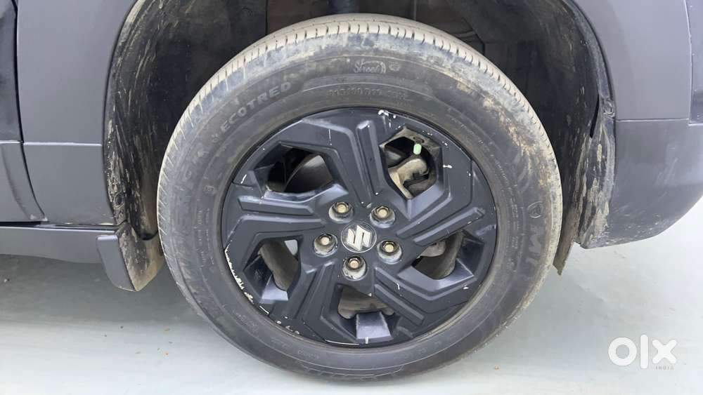 Maruti Suzuki Vitara Brezza 1.5 Zxi At, 2024, Petrol