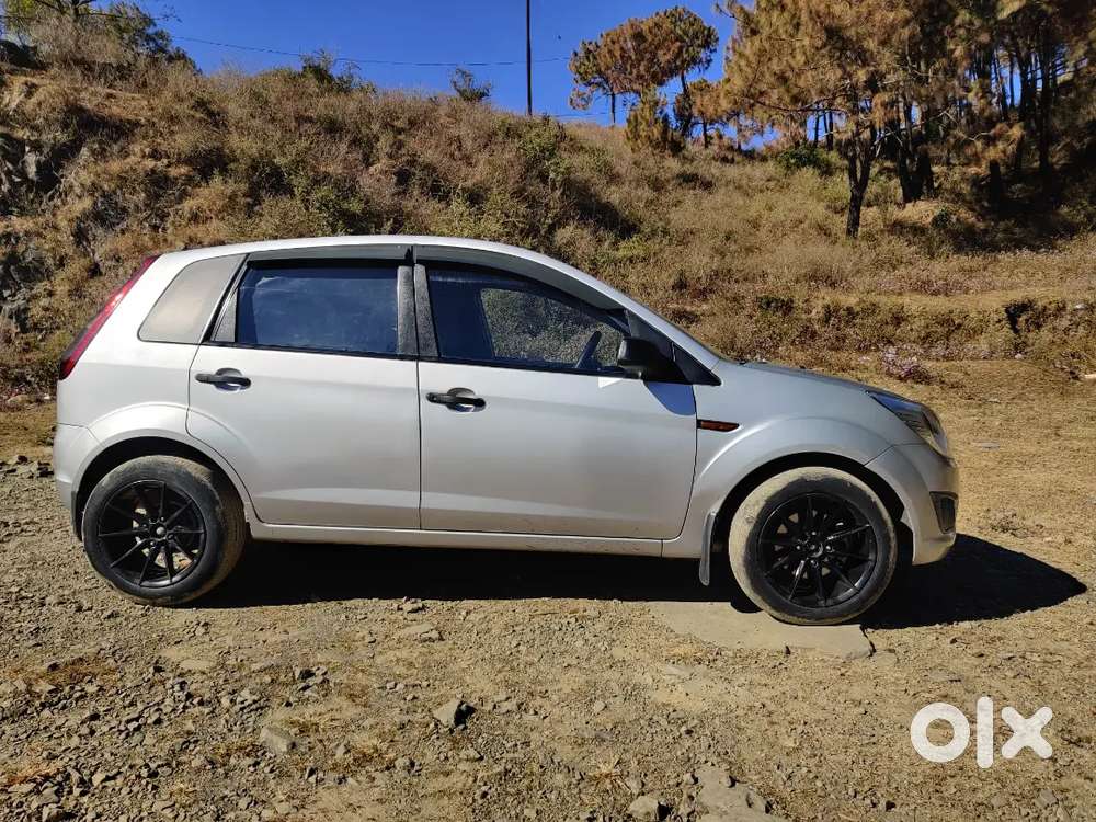 Ford Figo Petrol 2014