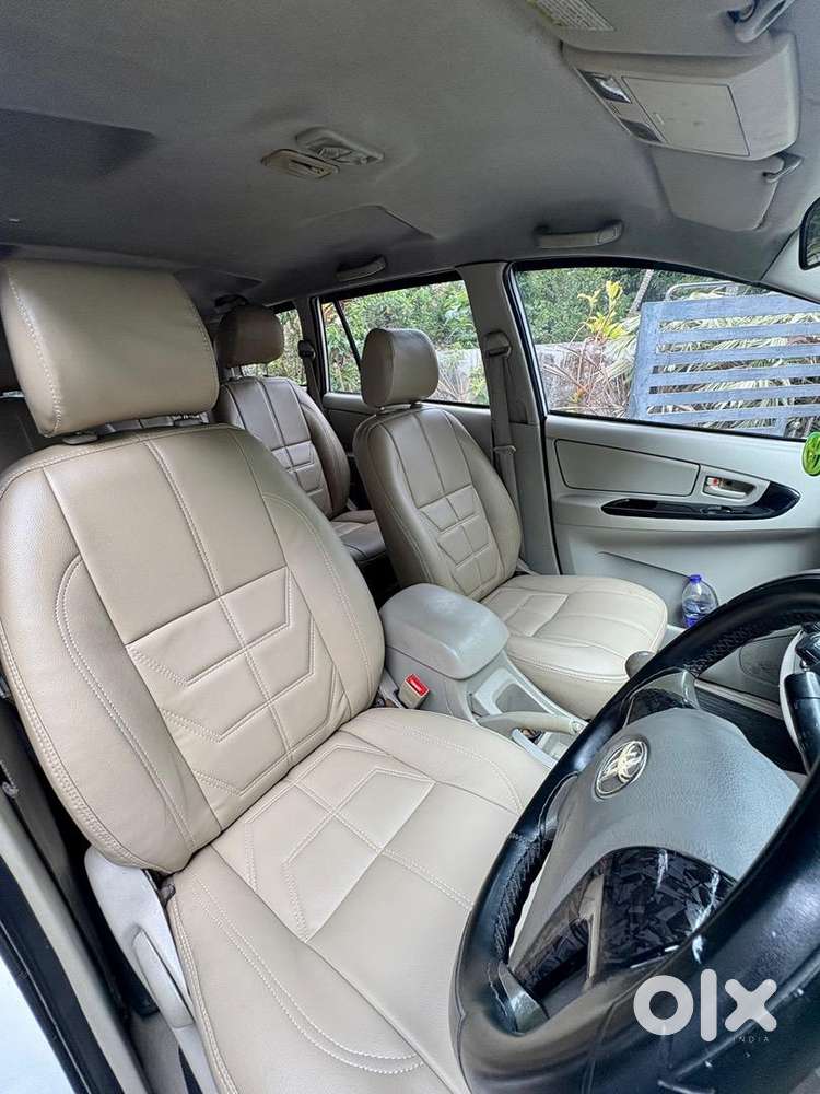 Innova 2013 Gx