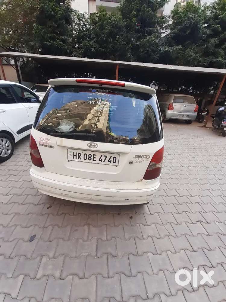 Hyundai Santro Gs Zip 2004