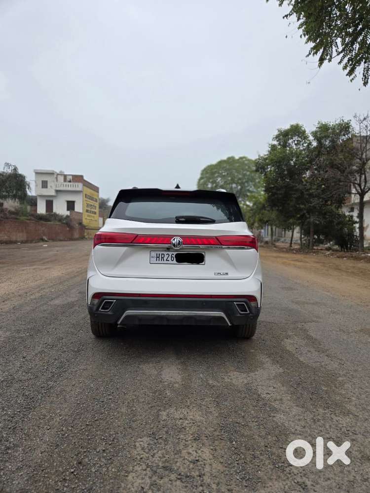 Mg Hector Plus Diesel 18kmpl Mileage