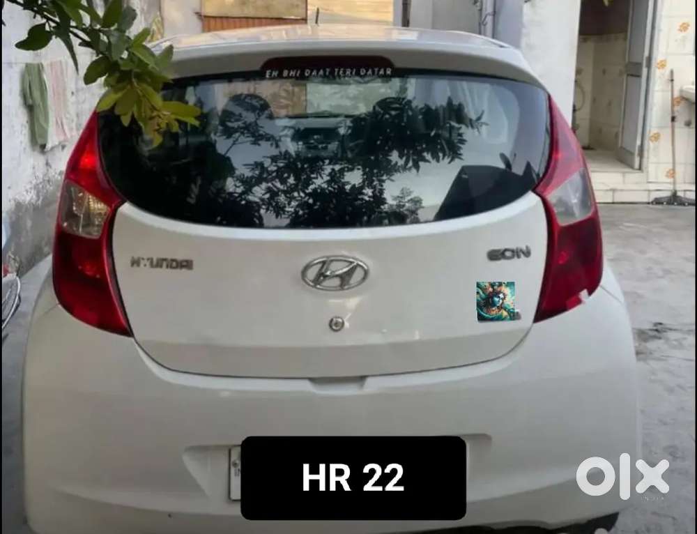 Hyundai Eon Sportz 2012 Petrol 75000 Run