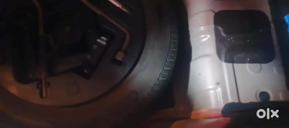 Kuv 100 Single Owner Just 22000 Km Done  Diesel 24 Kmpl Meileage