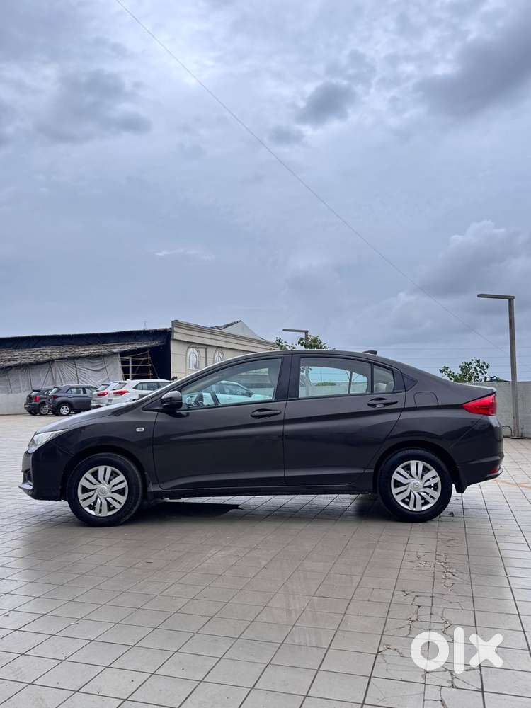Honda City, 2015, Petrol