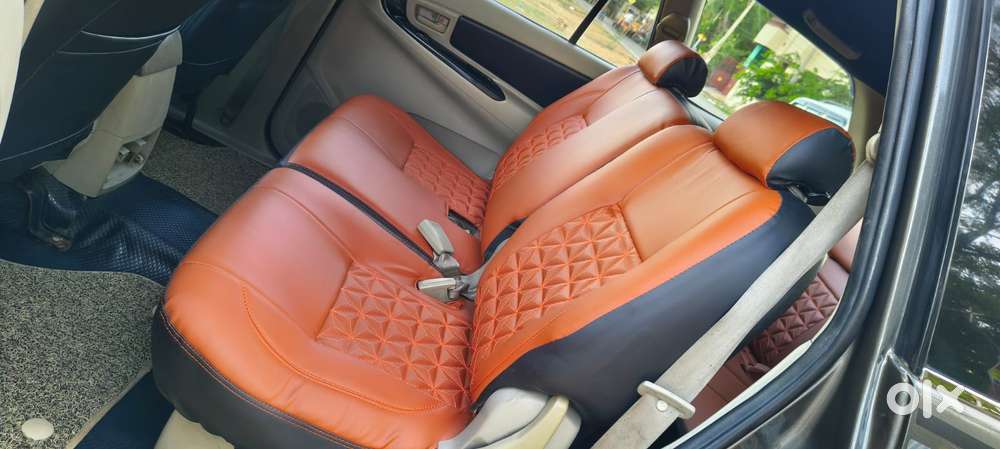 Toyota Innova 2.5 G (diesel) 8 Seater, 2012, Diesel