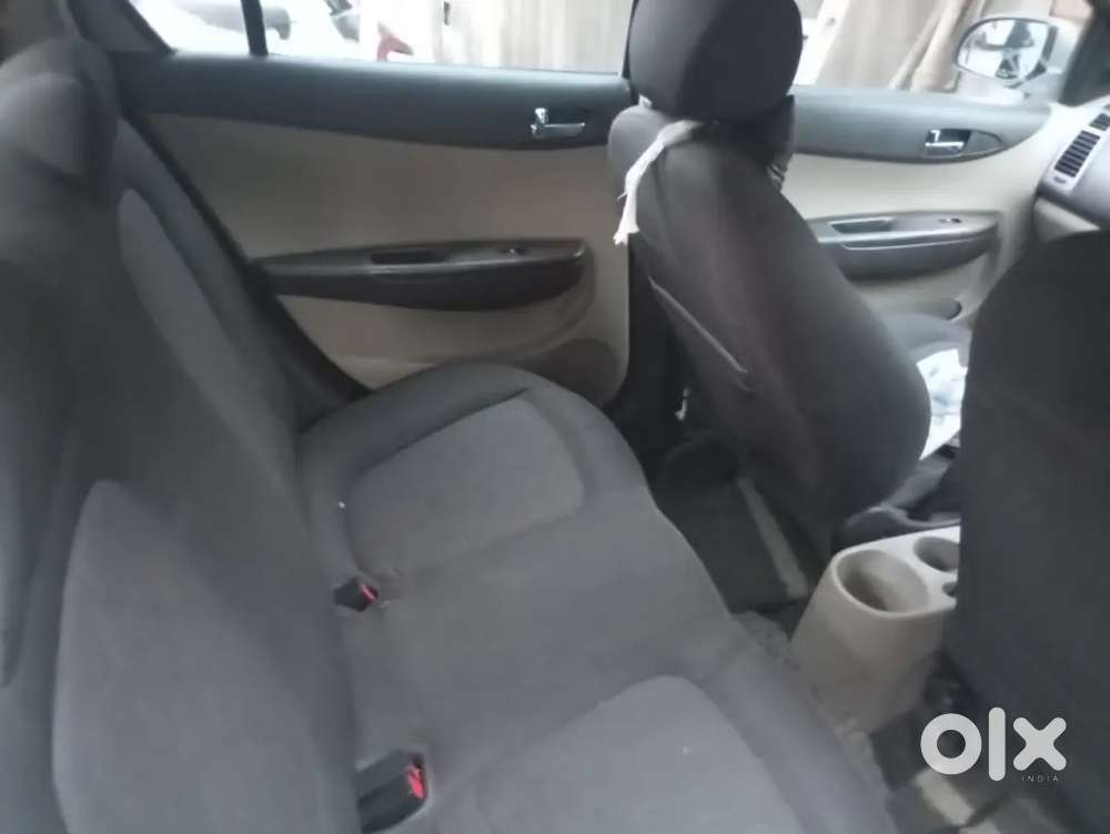 Hyundai I20 2011 Petrol Well Maintained