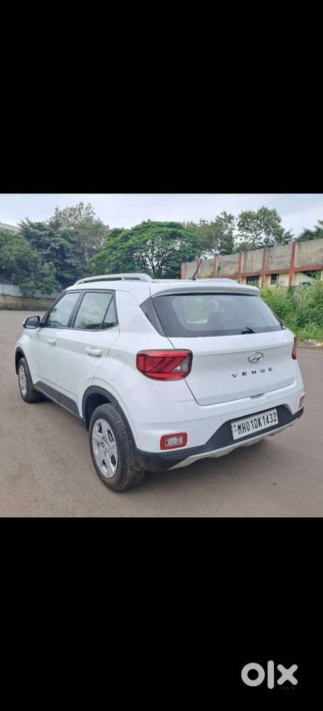 Hyundai Venue, 2019, Petrol