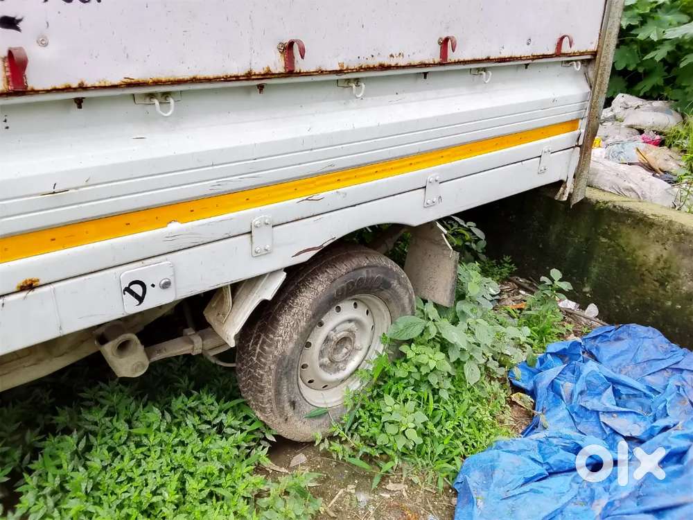 Tata Yodha Parking Space Nai
