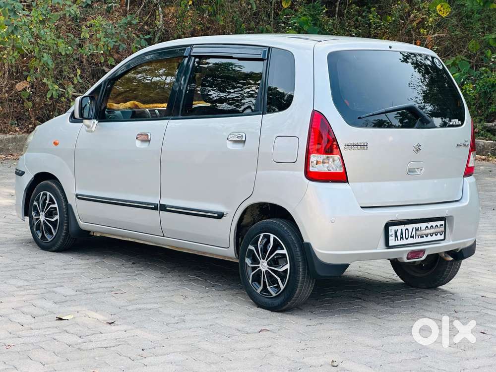 Maruti Suzuki Zen Estilo Vxi Bsiv, 2013, Petrol