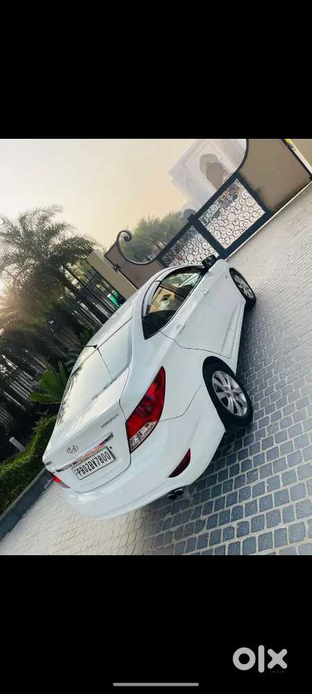 Hyundai Verna 2012 Diesel 102000 Km Driven