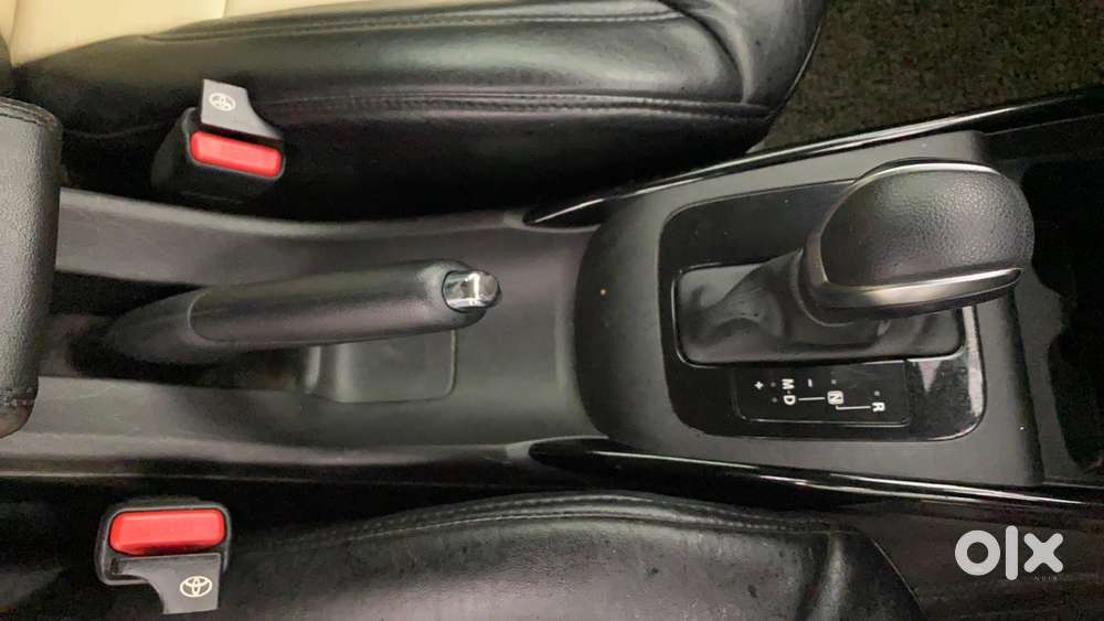 Toyota Glanza 1.2 V Amt, 2025, Petrol