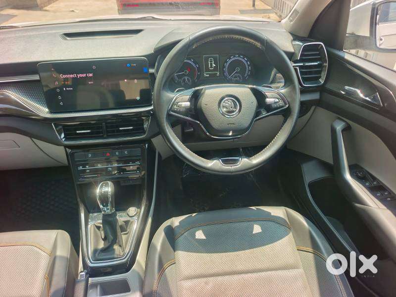 Skoda Kushaq 1.0 Tsi Style At, 2022, Petrol