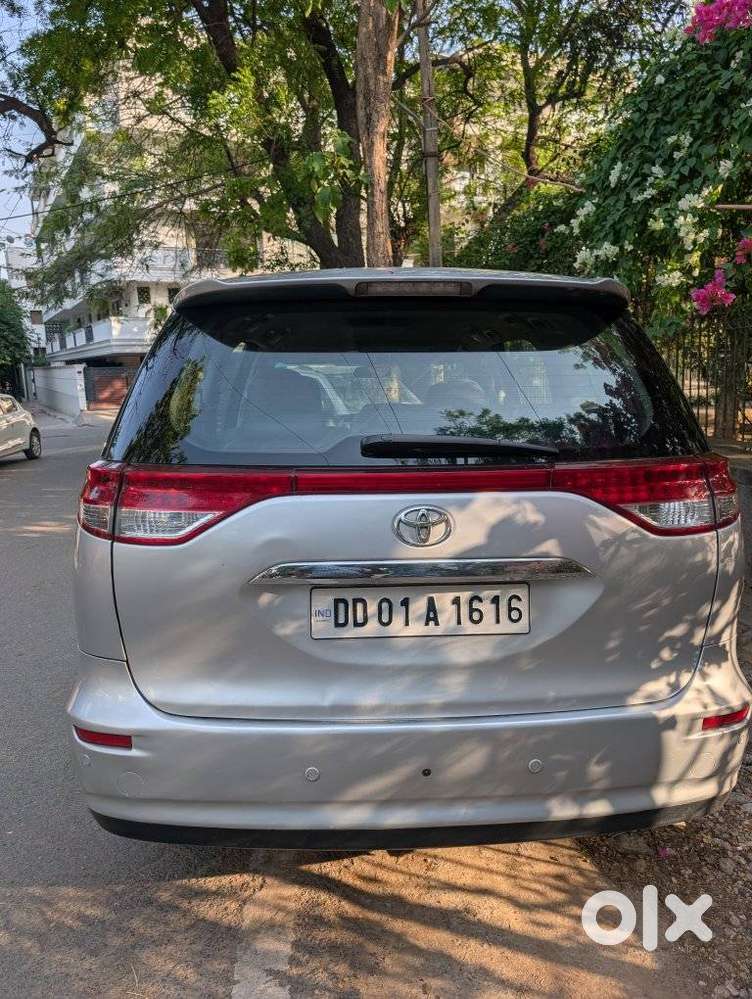 Toyota Previa Base, 2022, Petrol