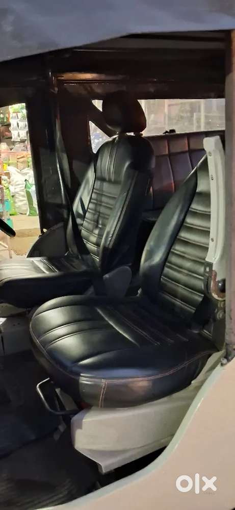 Mahindra Jeep 2000 2 Wheel