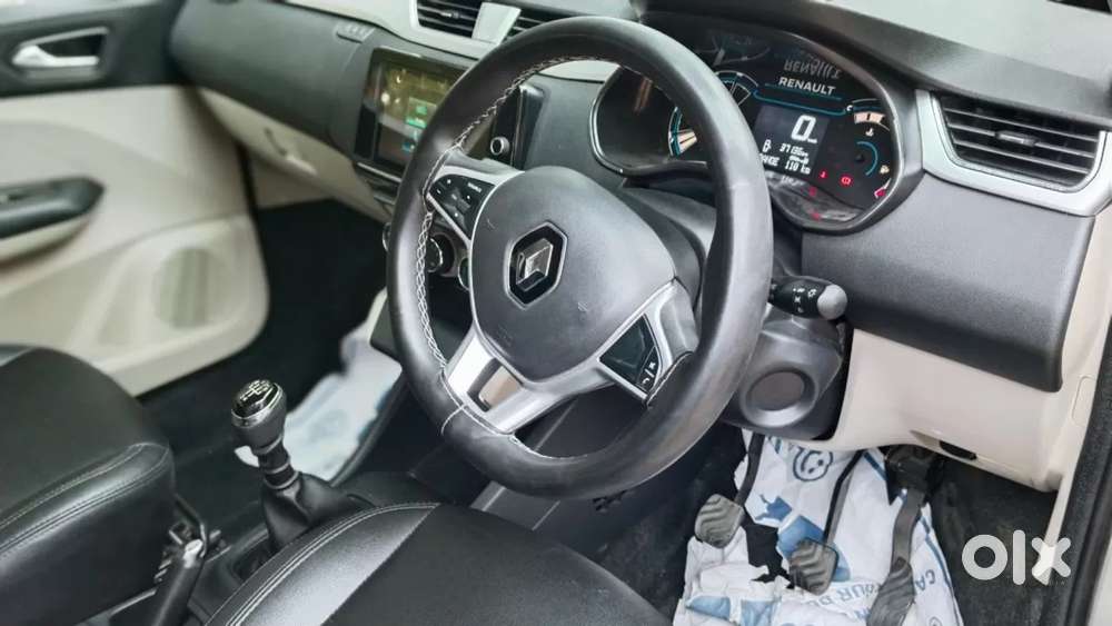Renault Triber Rxz, 2021, Petrol