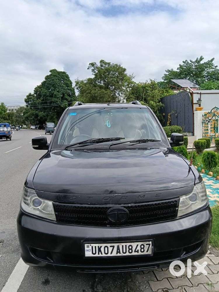 Tata Safari Storme Lx, 2013, Diesel