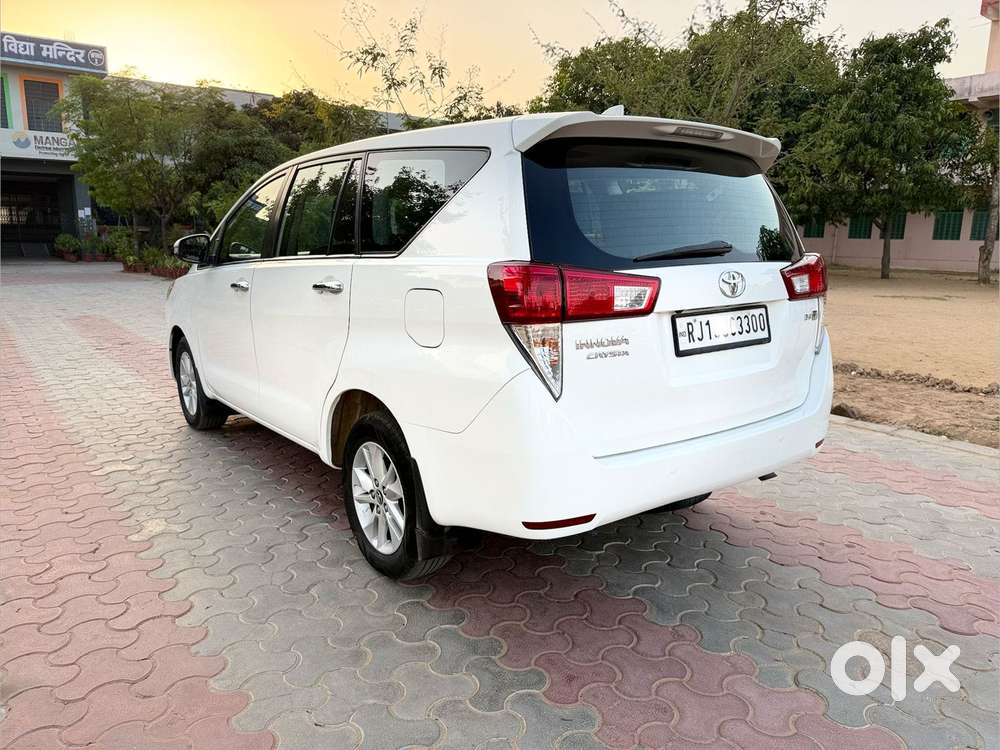 Toyota Innova Crysta 2.4 V, 2018, Diesel