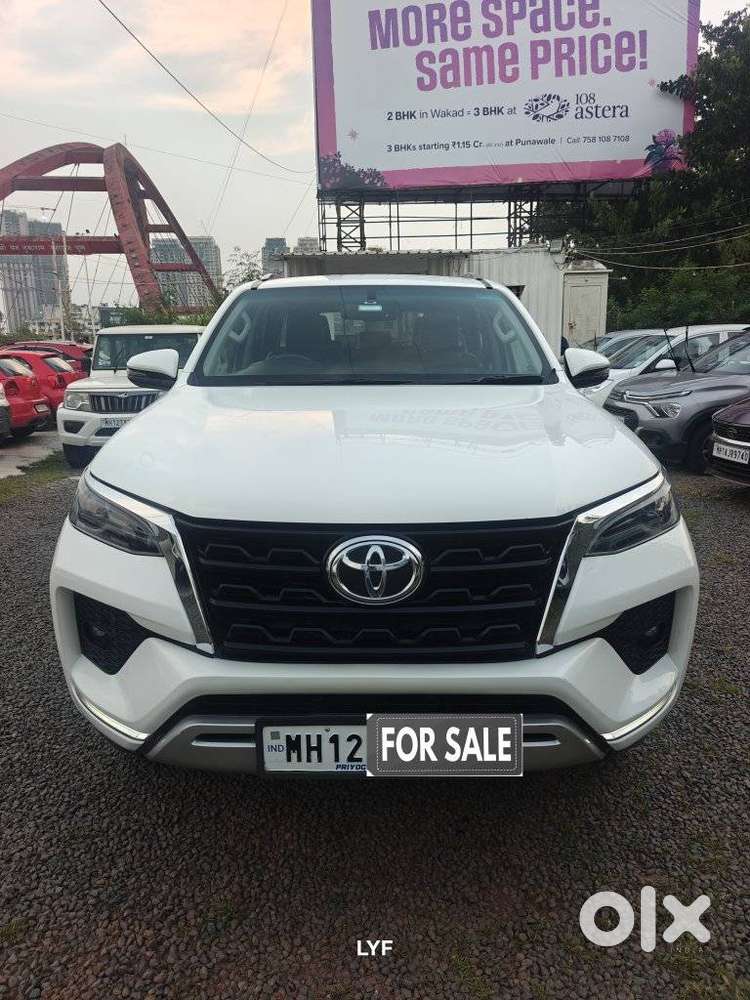Toyota Fortuner [2021-ongoing] 2.7 2wd Petrol At, 2022, Petrol