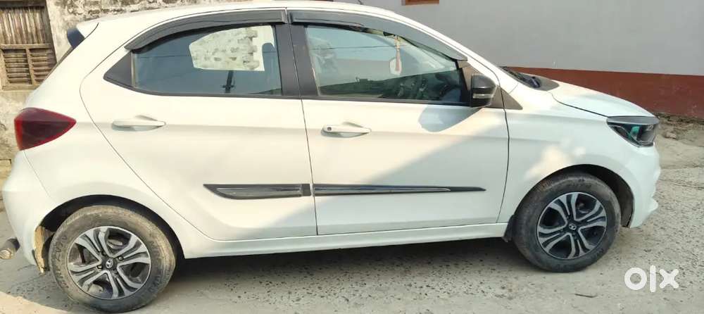 Tata Tiago 2023 Petrol Well Maintained