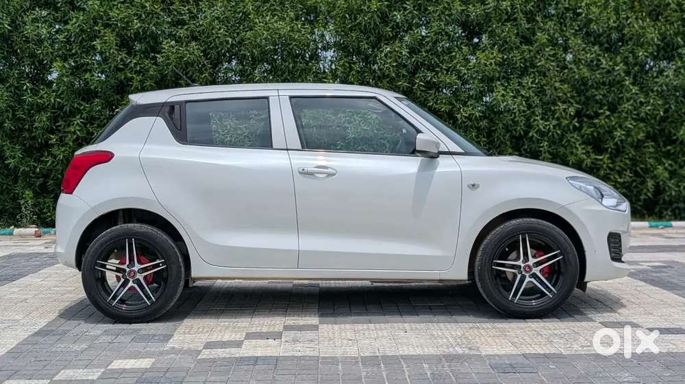 Maruti Suzuki Swift 2023 Lxi