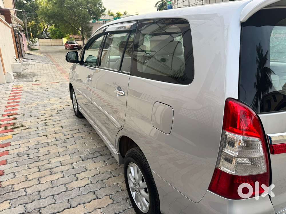 Toyota Innova 2.5 V 7 Str, 2013, Diesel