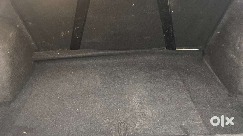 Maruti Suzuki Swift Dzire Amt Zxi, 2022, Petrol