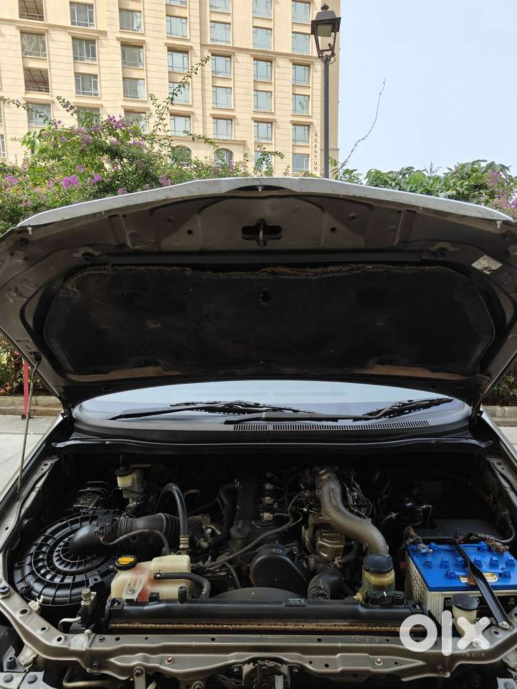 Toyota Innova 2.5 Gx 7 Seater Bs Iv, 2014, Diesel