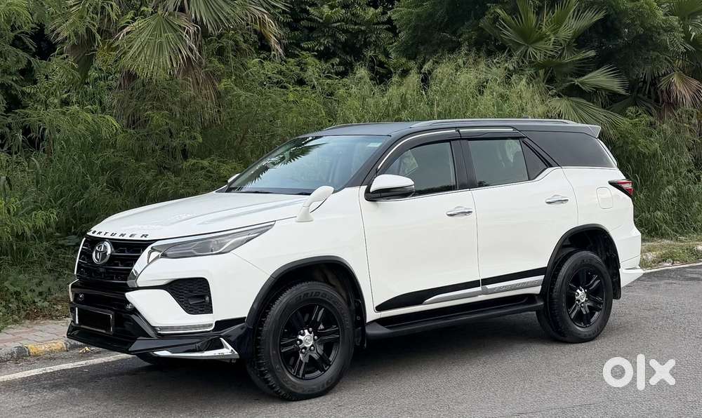 Toyota Fortuner Leader Edition (at), 2025, Diesel