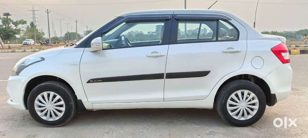 Maruti Suzuki Swift Dzire Vxi(o) At, 2017, Petrol