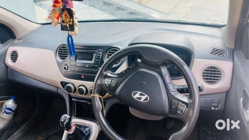 Hyundai Xcent 2015 Diesel 120000 Km Driven