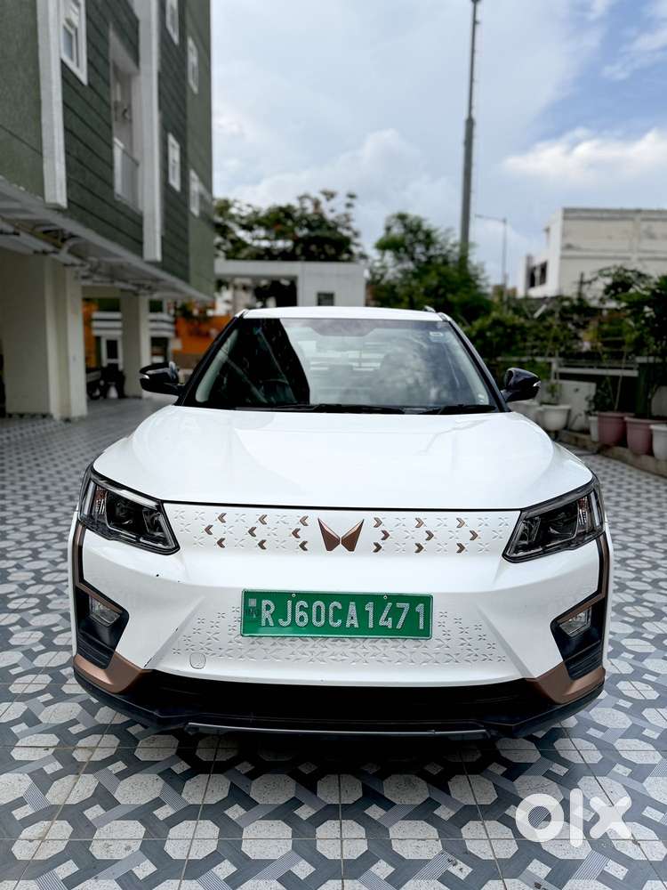 Mahindra XUV400 EV EL Fast Charger DT, 2024, Electric - Photo 1