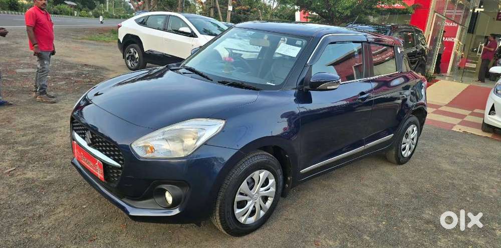 Maruti Suzuki Swift Vxi Optional, 2022, Petrol