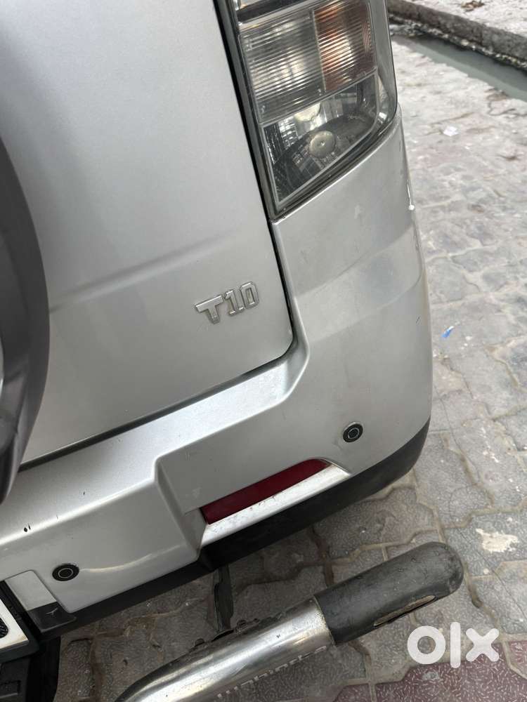 Mahindra Tuv 300 T10, 2019, Diesel