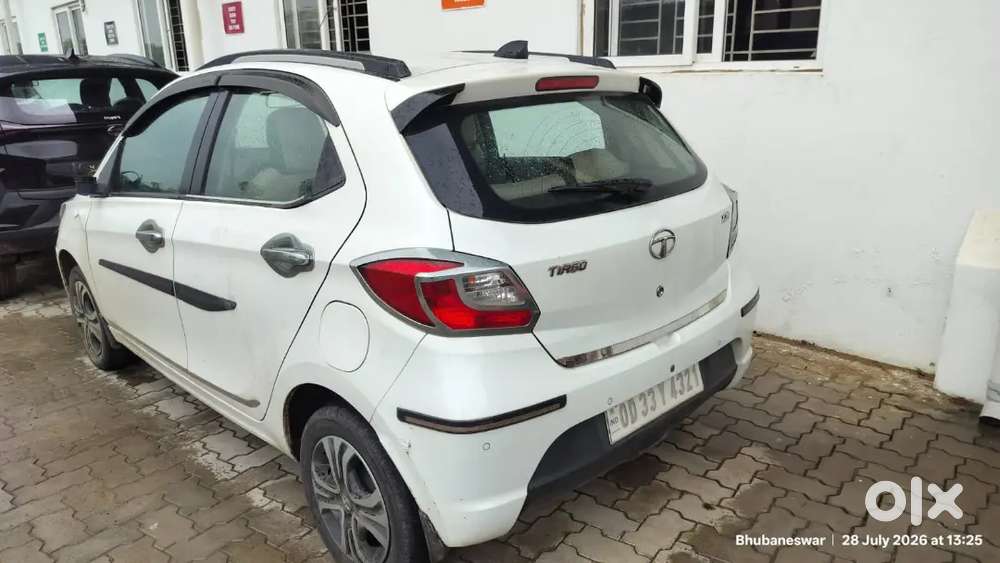Tata Tiago Revotron 2019