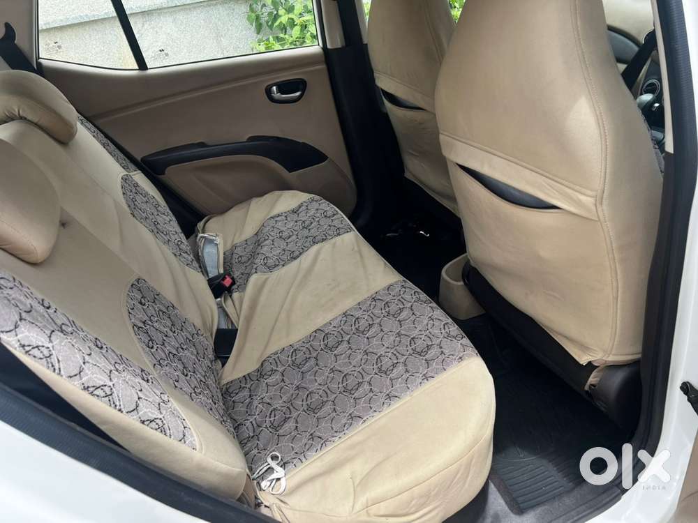 Hyundai I10 Magna Automatic 2010