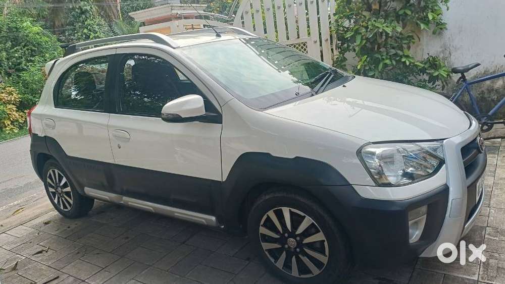 Toyota Etios Cross 1.2l G, 2014, Petrol