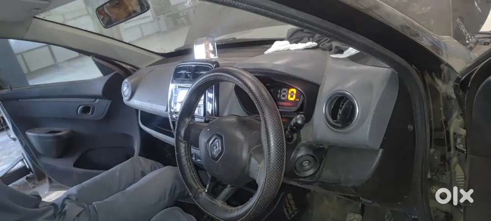 Renault Kwid Rxt Easy-r 2017 Petrol Amt Car