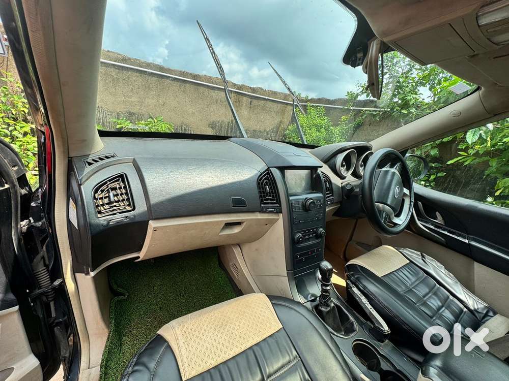 Mahindra Xuv500 2015 Diesel 130000 Km Driven