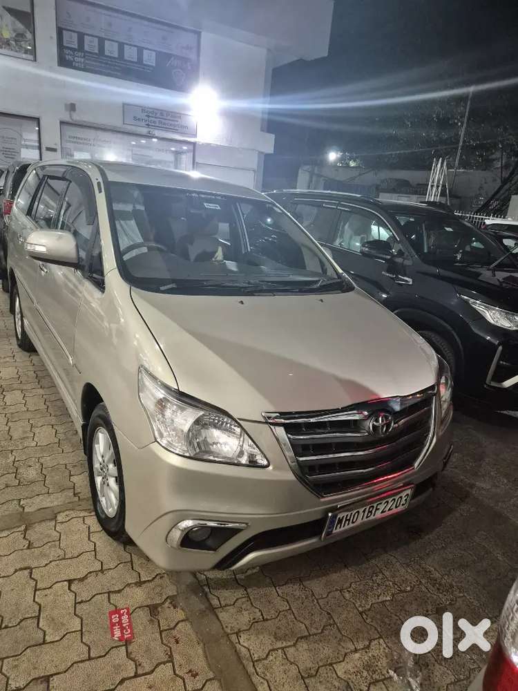 Toyota Innova 2012 Diesel Well Maintained