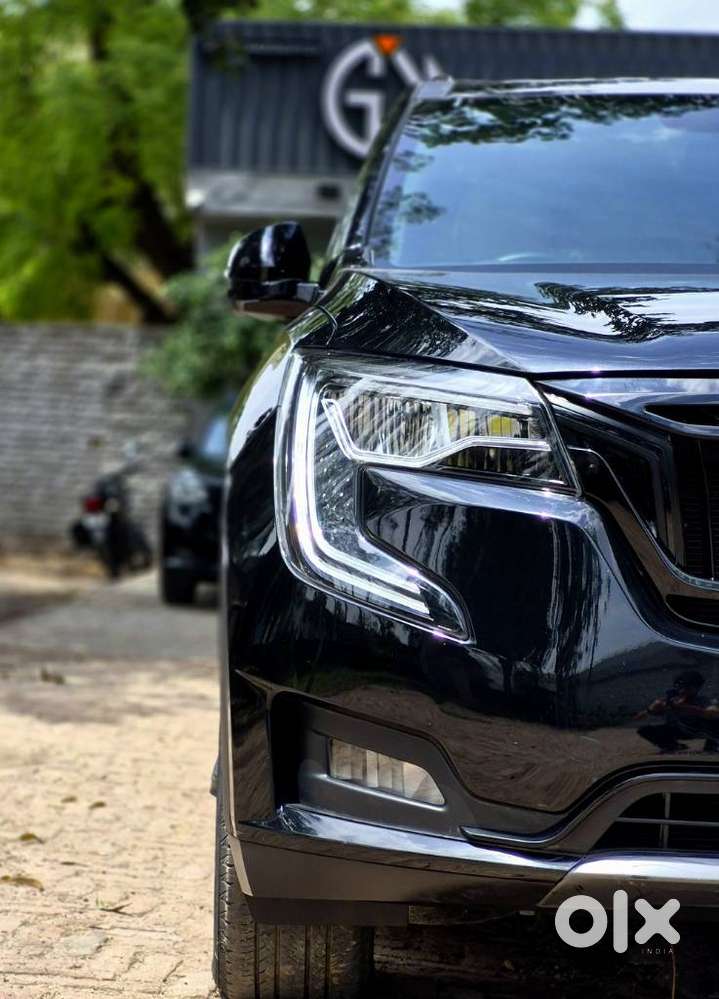 Mahindra Xuv700 2.2 Ax 7 Diesel At Str, 2024, Diesel